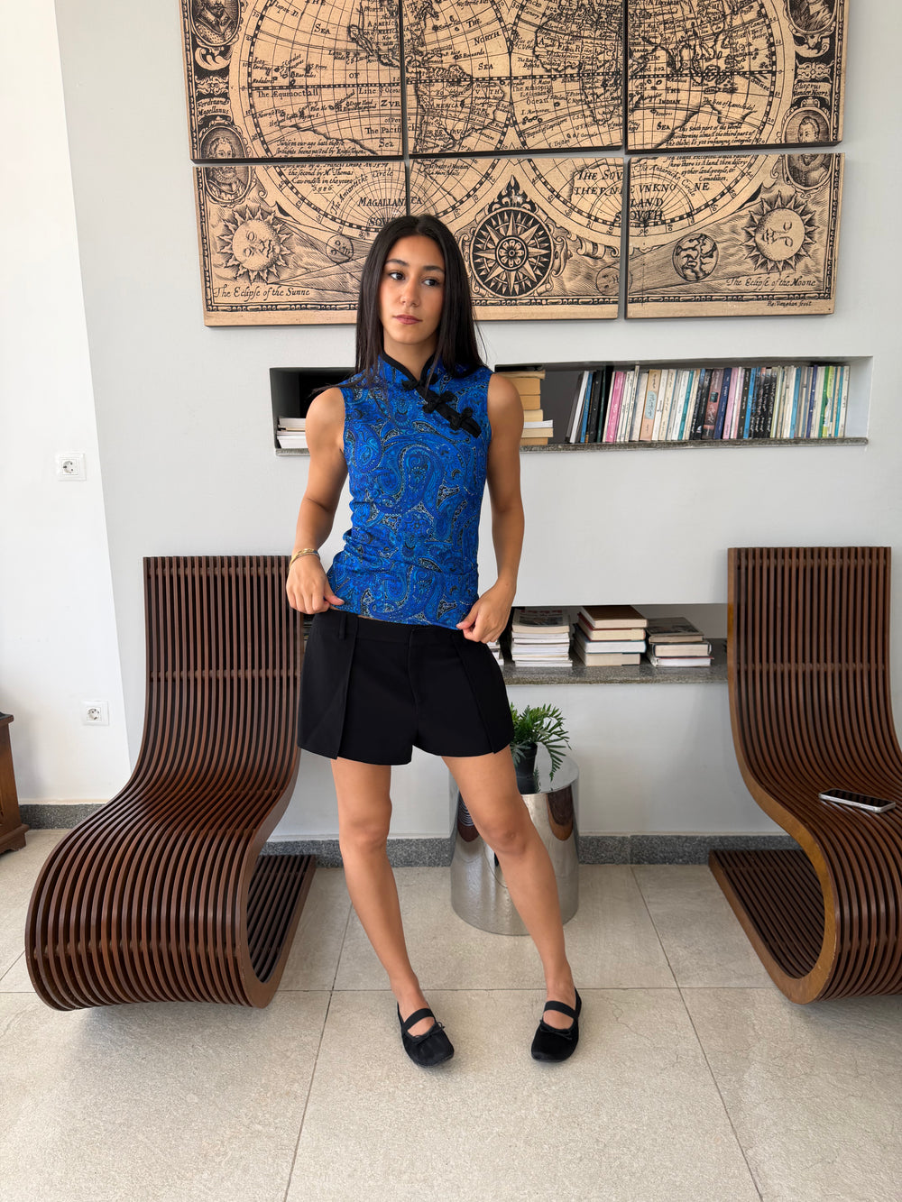 The paisley mandarin top
