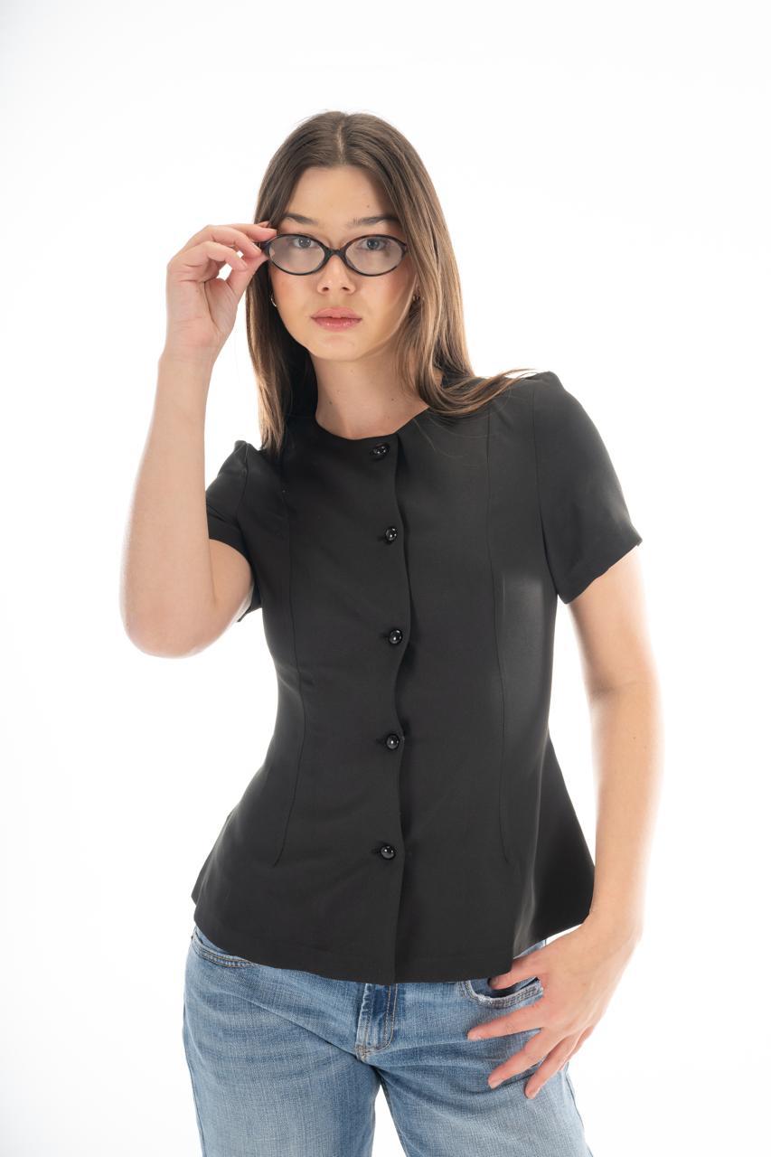 Noir buttoned blouse